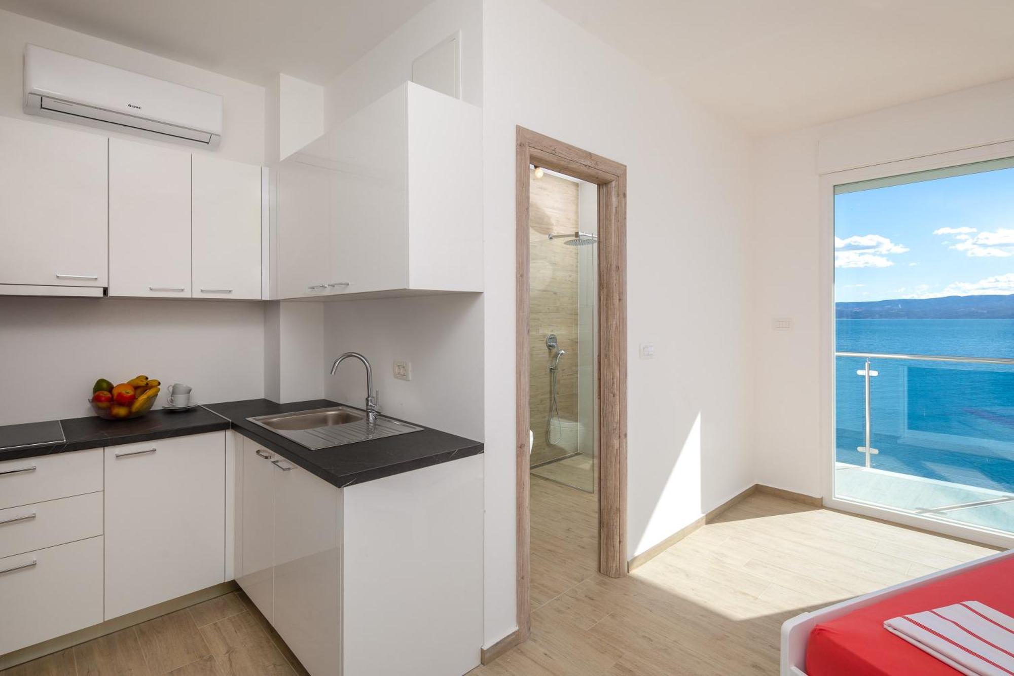 Blue Wonder Apartments Dugi Rat Kültér fotó