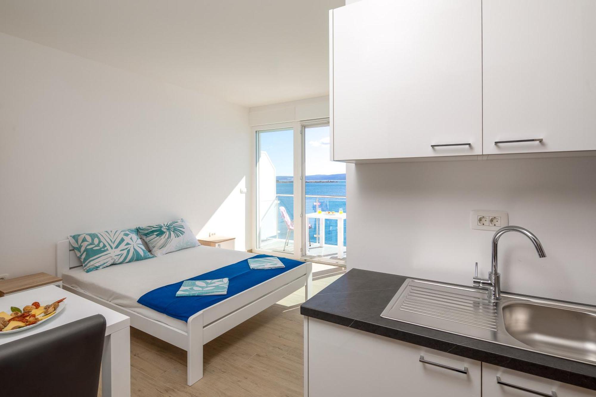 Blue Wonder Apartments Dugi Rat Kültér fotó