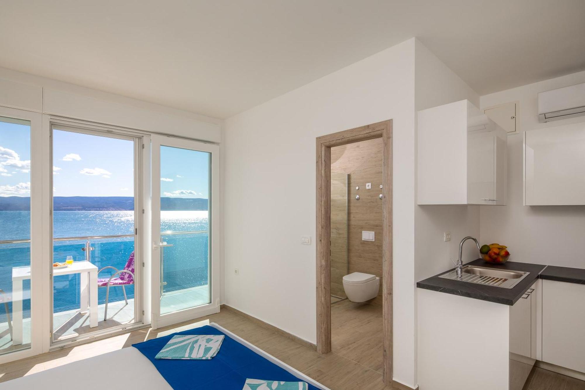 Blue Wonder Apartments Dugi Rat Kültér fotó
